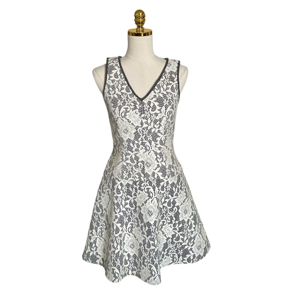 CLUB MONACO | Ashby Lace Overlay Wool White/Gray Fit & Flare Mini Dress Size 0 - Picture 1 of 11